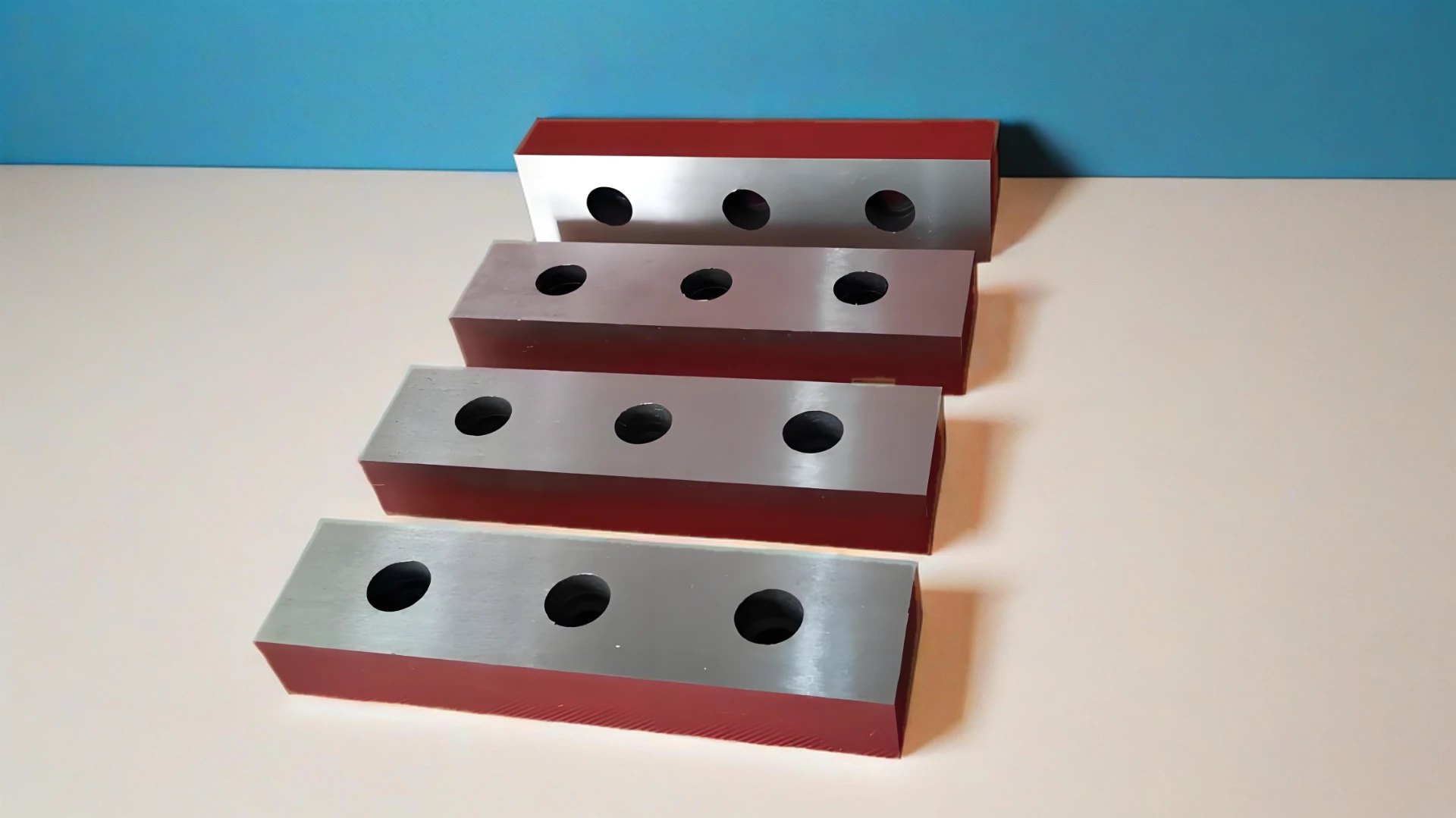 Application Of Metal Cutting Tools In The Field Of Wood Crushing And Recycling