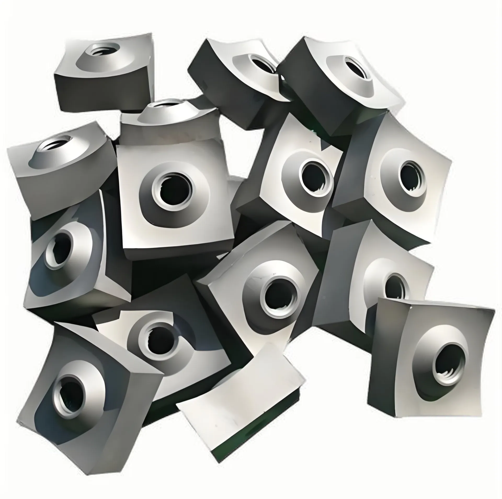 Application Of Metal Cutting Tools In The Field Of Wood Crushing And Recycling