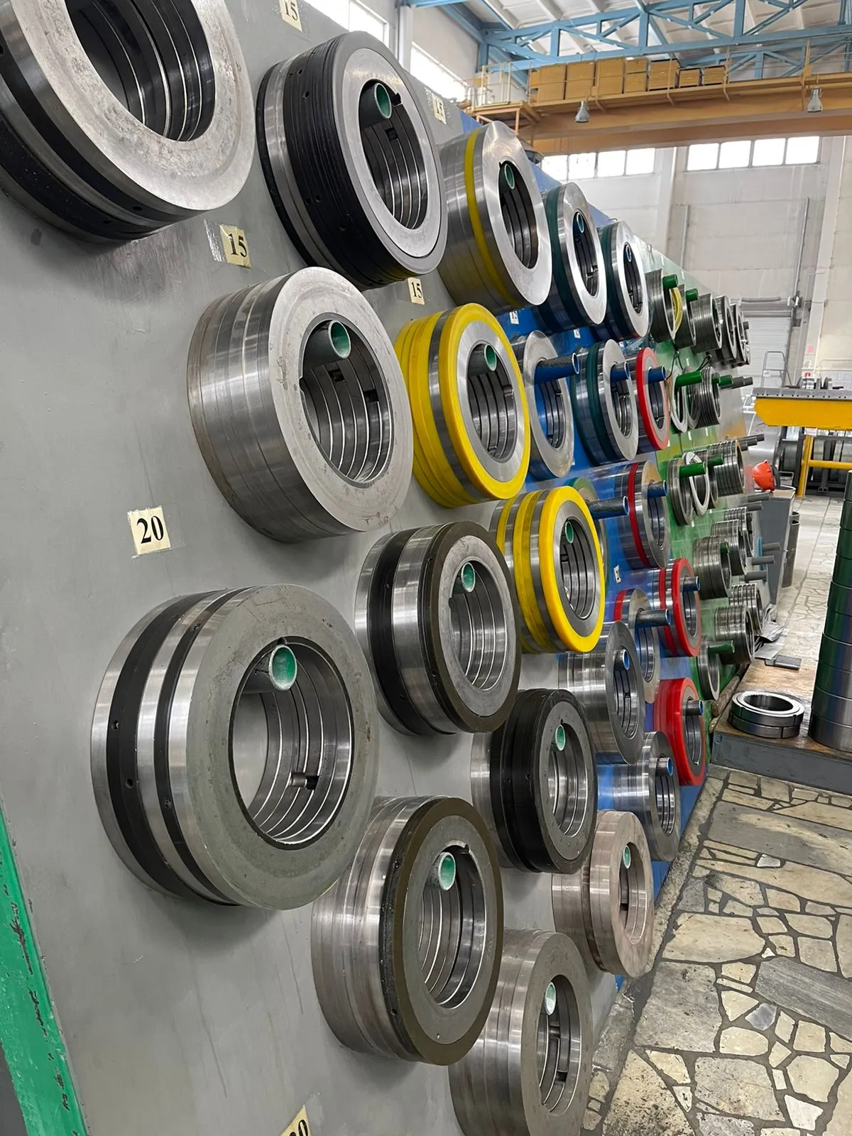Application Of Slitting Circular Knife In Longitudinal Cutting Line